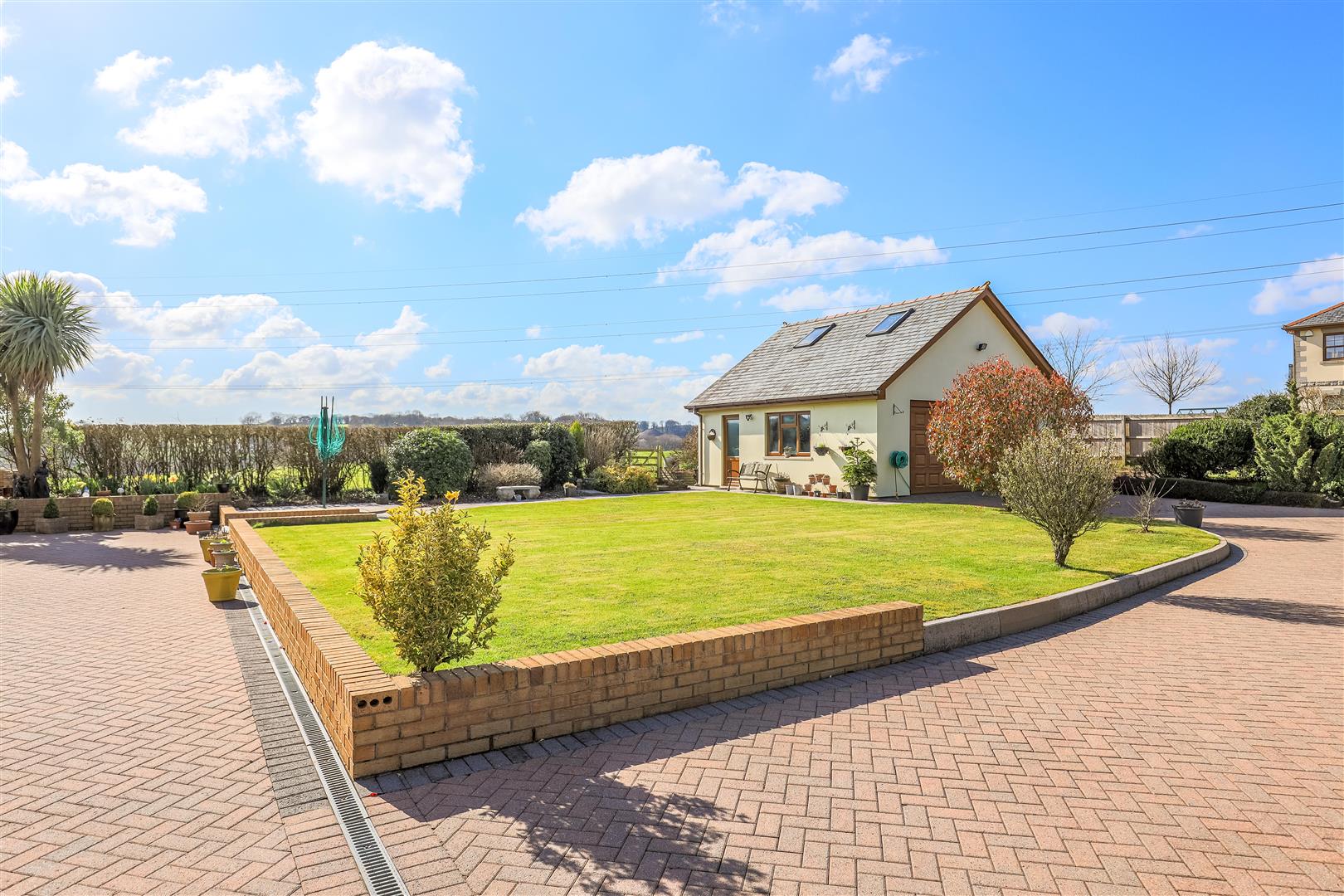 Cowbridge Road, Talygarn, Rhondda Cynon Taff, CF72 9JU
